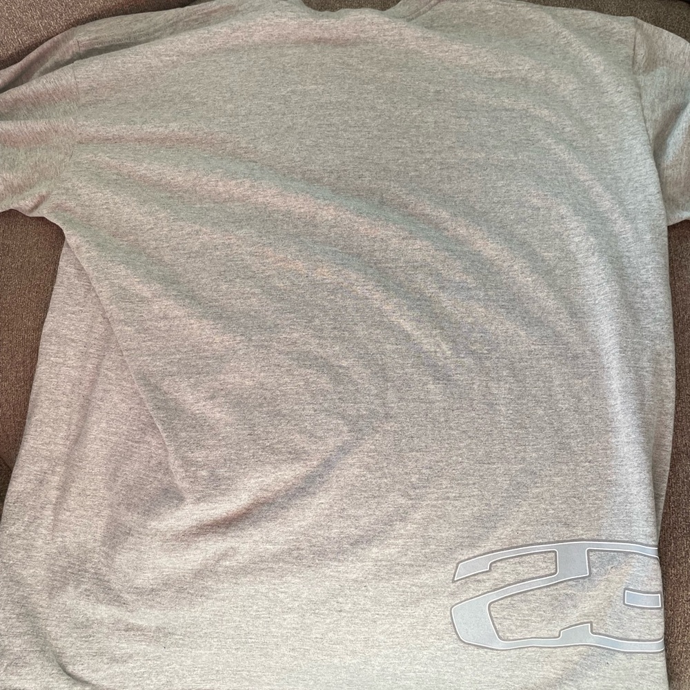 Men’s XL Air Jordan shirt.  It has never been worn but tags were removed.